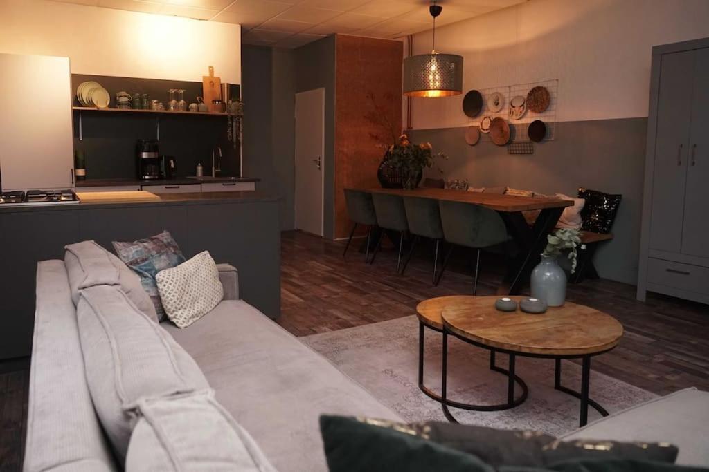 Ruim Appartement In Utrecht. Exterior foto